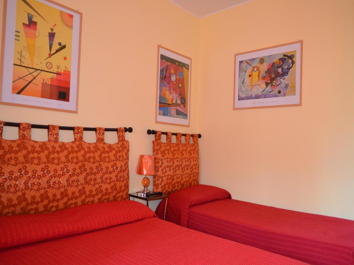 A Casa Di Carla Bed & Breakfast แตร์นี ภายนอก รูปภาพ
